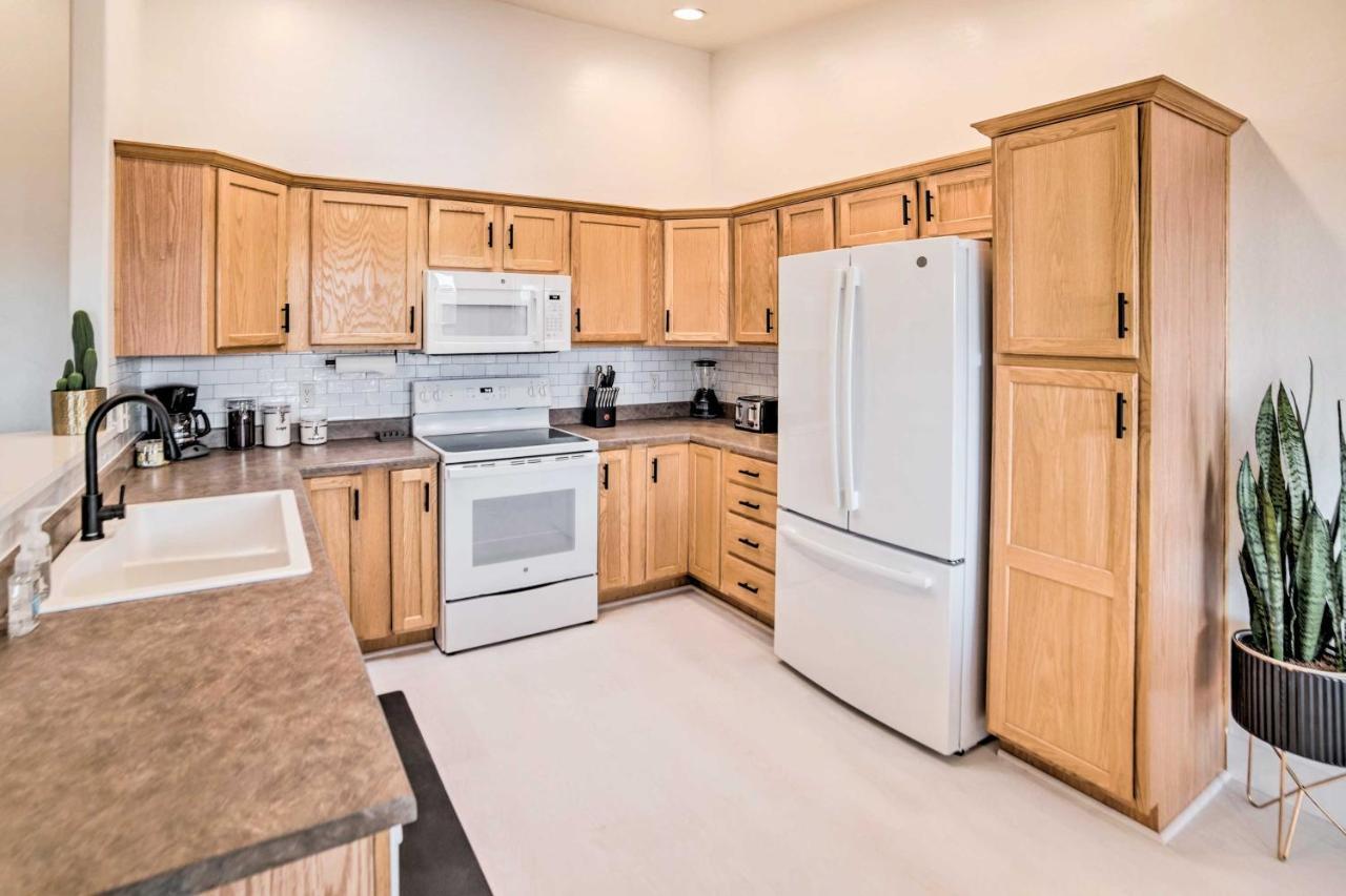 Sunny Page Home The Gateway To Az Adventure! Экстерьер фото